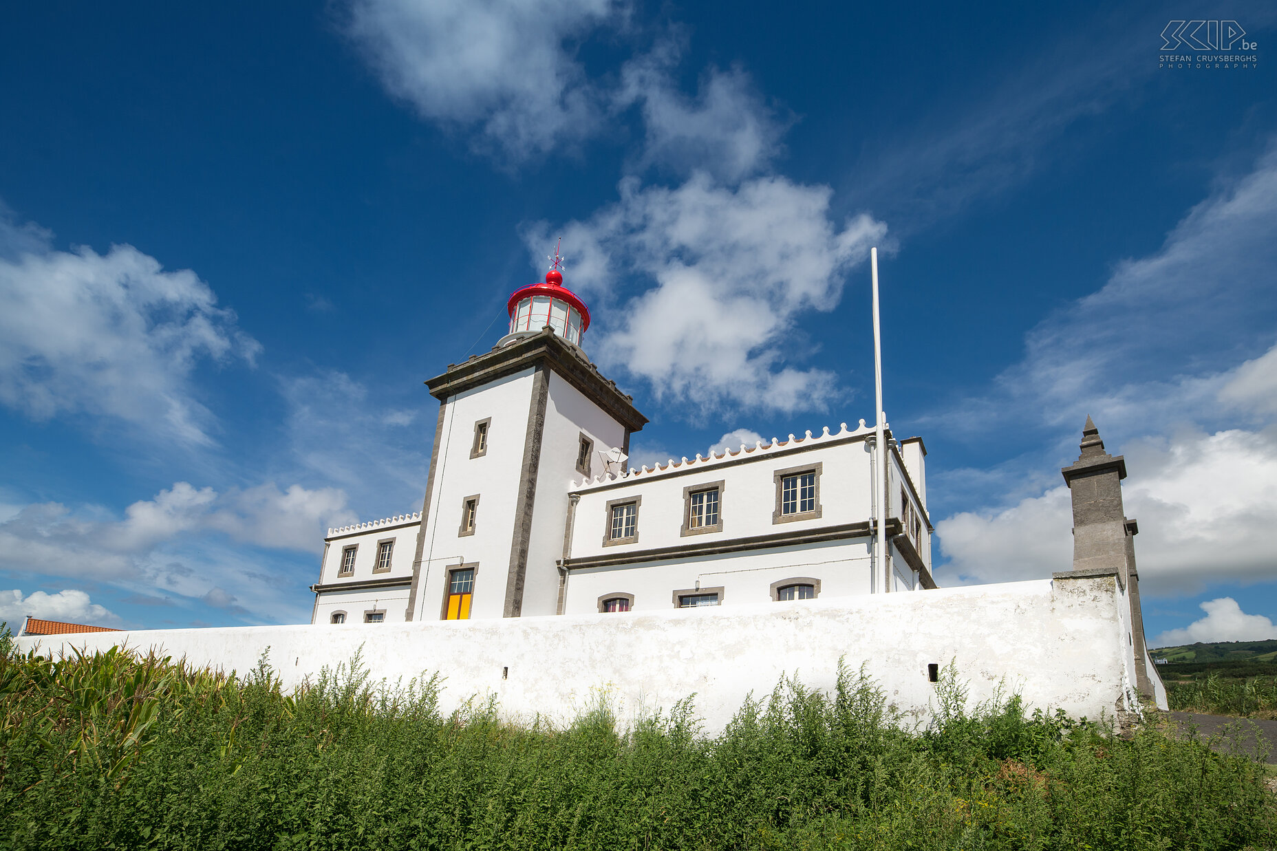 Vuurtoren van Ferraria Aan de west kust ligt de vuurtoren van Ferraria Stefan Cruysberghs